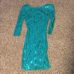 Teal/ Green 3/4 sleeve cocktail dress